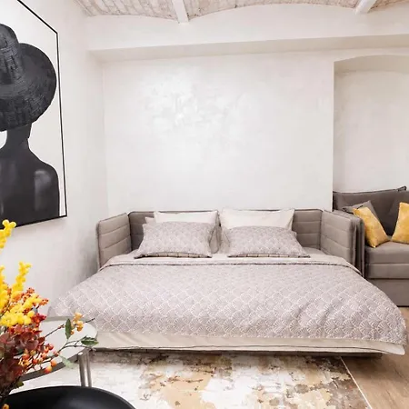 Scheffel Courtyard Residences 3 Collection リガ