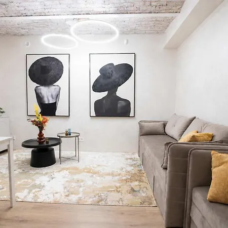 Scheffel Courtyard Residences 3 Collection アパート リガ