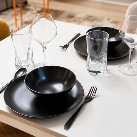 アパート Scheffel Courtyard Residences 3 Collection